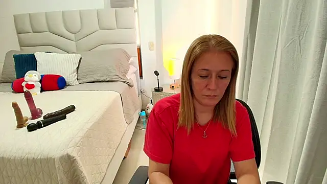 Naty Stone online show from 04-17-26, 09:29