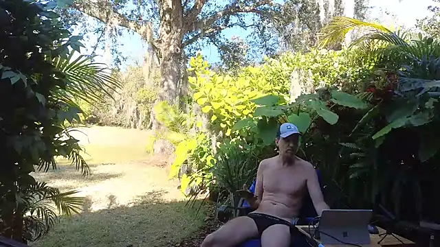 Snapshot of eliberator1777 chatting on 01-29-25, 08:25 eliberator1777 online show from 01-29-25, 08:25