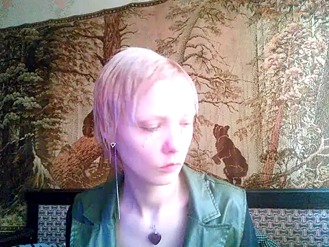 Snapshot of WildMissNiks chatting on 02-03-25, 08:13 WildMissNiks online show from 02-03-25, 08:13