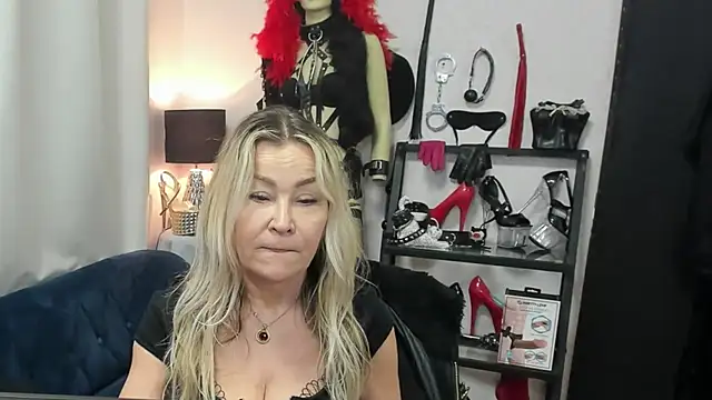 crystaLUX online show from 04-23-26, 04:24