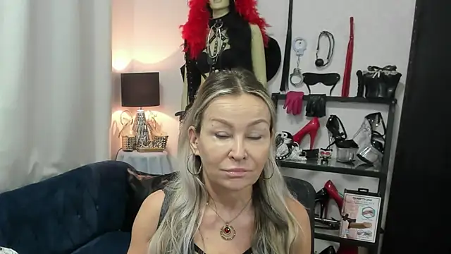 crystaLUX online show from 06-18-26, 04:35