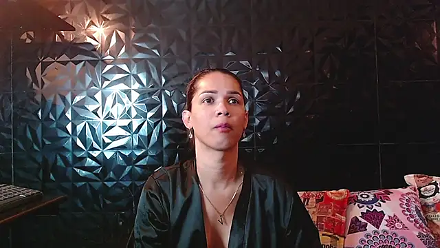 PINK  LOLA1 online show from 02-06-26, 10:29