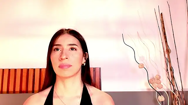 Christy Sea online show from 09-08-25, 06:18