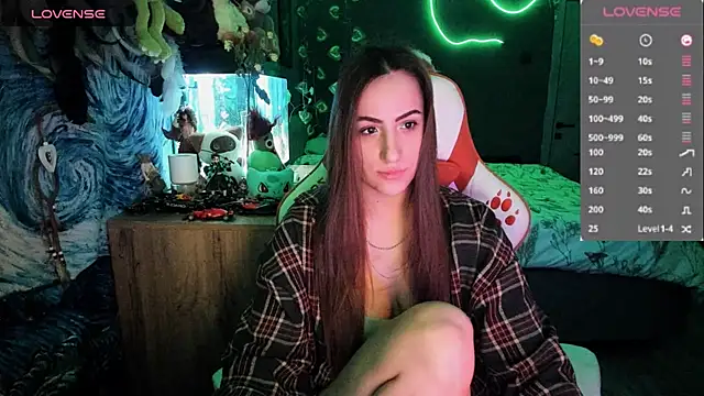 Snapshot of Selbi_Paine chatting on 04-24-26, 01:30 Selbi Paine online show from 04-24-26, 01:30