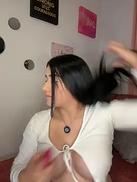 KallyMyller1 online show from 09-26-25, 01:42