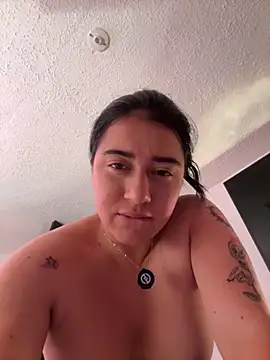 Snapshot of KallyMyller1 chatting on 11-05-25, 07:36 KallyMyller1 online show from 11-05-25, 07:36