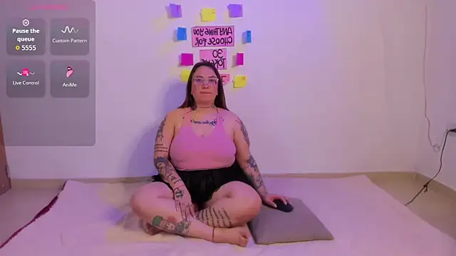 MiaYMolly online show from 03-21-26, 02:38