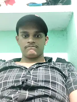 Snapshot of rajaRoyd chatting on 11-09-25, 06:17 rajaRoyd online show from 11-09-25, 06:17