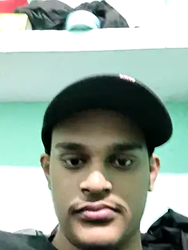 Snapshot of rajaRoyd chatting on 11-17-25, 12:22 rajaRoyd online show from 11-17-25, 12:22