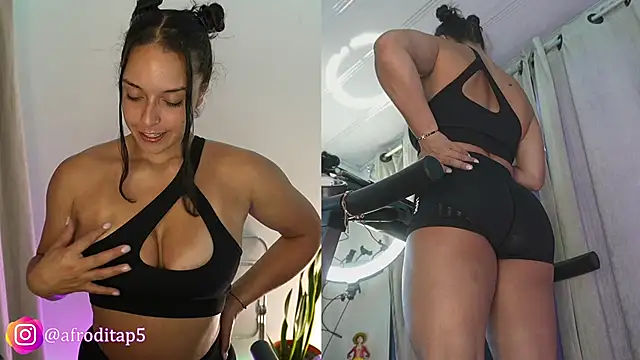 afroditaP  online show from 02-25-25, 05:15