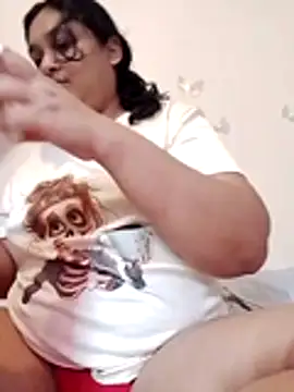 Indianbloom- online show from 11-27-25, 12:40