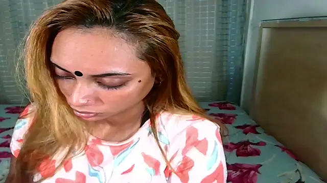 sexyindianchic online show from 09-16-25, 01:39