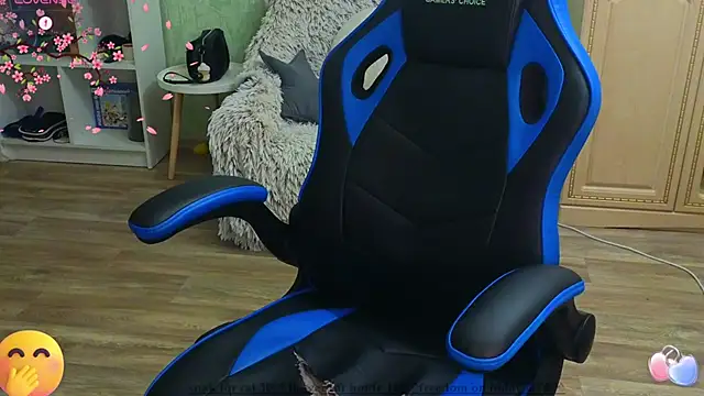 Snapshot of DanaMartina chatting on 03-03-25, 11:33 DanaMartina online show from 03-03-25, 11:33