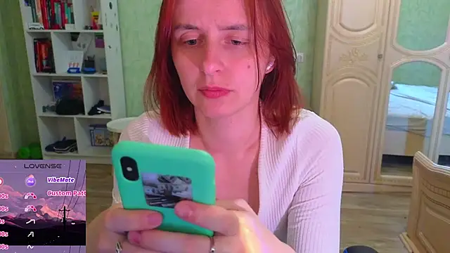 Snapshot of DanaMartina chatting on 03-21-25, 10:17 DanaMartina online show from 03-21-25, 10:17