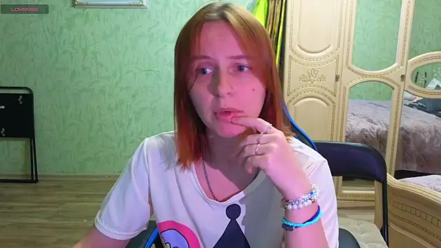 Snapshot of DanaMartina chatting on 10-08-25, 02:47 DanaMartina online show from 10-08-25, 02:47