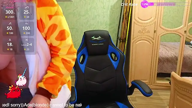 Snapshot of DanaMartina chatting on 10-15-25, 01:44 DanaMartina online show from 10-15-25, 01:44