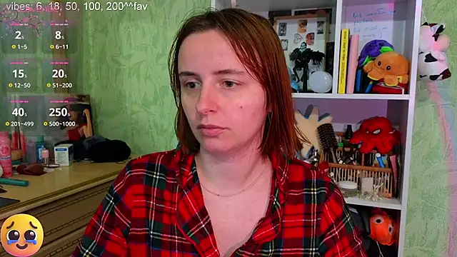 Snapshot of DanaMartina chatting on 11-16-25, 01:49 DanaMartina online show from 11-16-25, 01:49