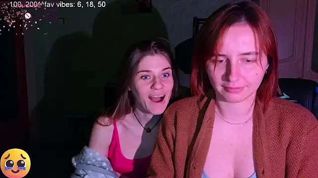 Snapshot of DanaMartina chatting on 11-24-25, 04:40 DanaMartina online show from 11-24-25, 04:40