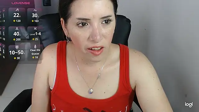 spicey latina online show from 04-10-26, 05:28