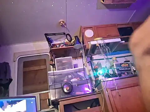 justinewe69 online show from 10-02-25, 03:57