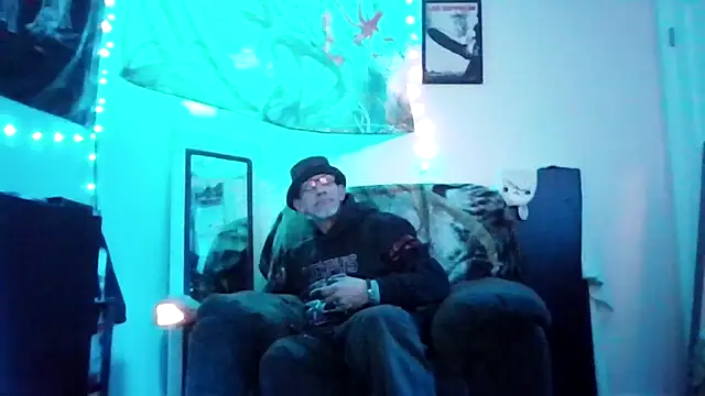 justinewe69 online show from 02-28-26, 04:35