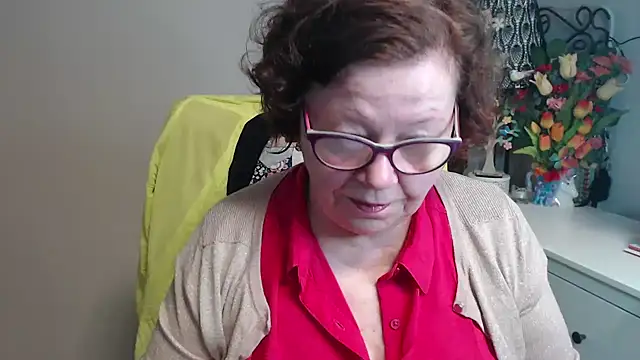 Adelewildx online show from 04-10-26, 03:45