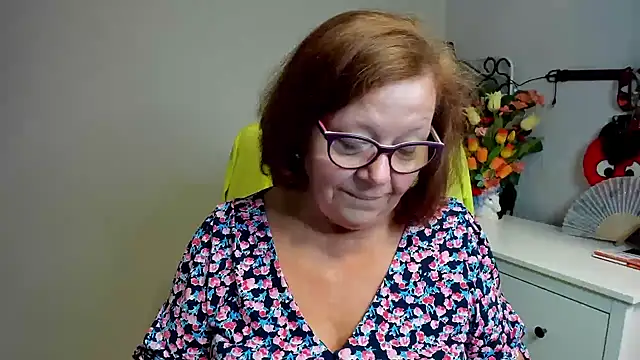 Adelewildx online show from 07-02-26, 03:23