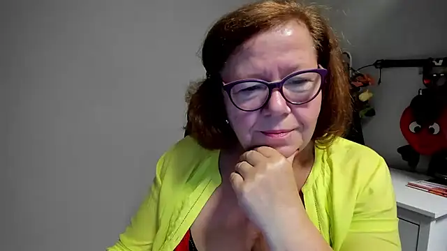 Adelewildx online show from 07-27-26, 03:24