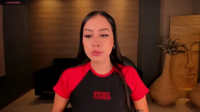 BrennaWalker online show from 02-18-25, 02:16