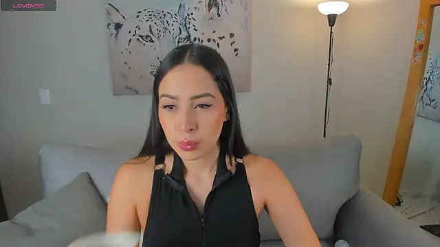 BrennaWalker online show from 01-19-26, 04:22