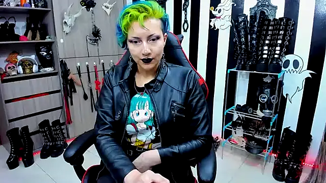 Mistress Yelena online show from 12-20-24, 11:37