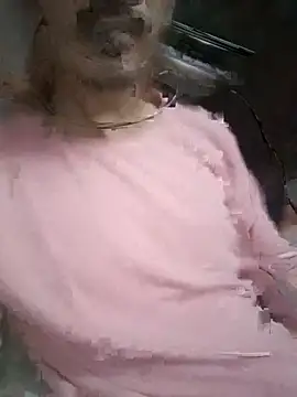 dreamtoungelick69 online show from 06-18-26, 04:44