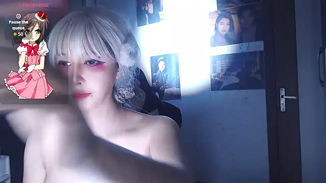 Snapshot of candy_cola chatting on 10-14-25, 06:14 candy cola online show from 10-14-25, 06:14