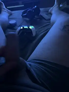 adam123456654321 online show from 12-25-24, 11:31