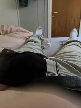 adam123456654321 online show from 03-14-25, 11:45