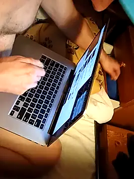 Snapshot of FireFox_Feel chatting on 12-02-24, 04:09 FireFox Feel online show from 12-02-24, 04:09