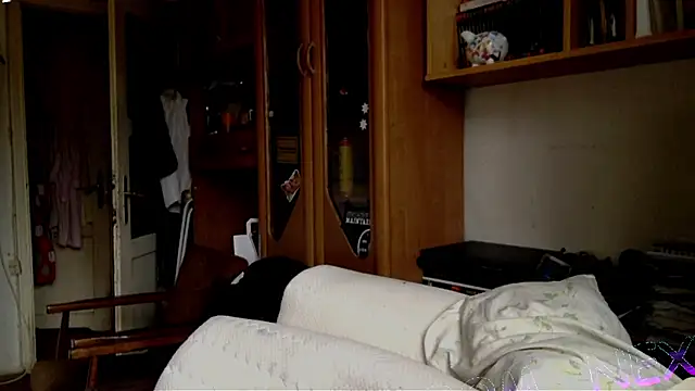 Snapshot of FireFox_Feel chatting on 12-07-24, 11:18 FireFox Feel online show from 12-07-24, 11:18