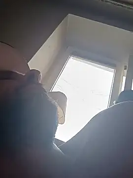 FireFox Feel online show from 03-10-25, 07:53