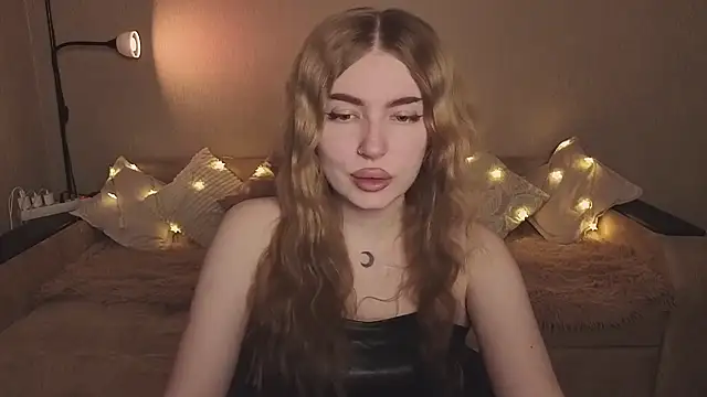 ViolettaLopez online show from 02-25-26, 02:59