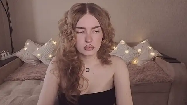 ViolettaLopez online show from 03-31-26, 01:55