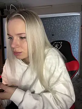 SIMBA BOS online show from 04-15-26, 03:35