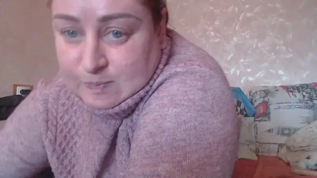 Snapshot of Amy_August chatting on 03-20-25, 04:20 Amy August online show from 03-20-25, 04:20