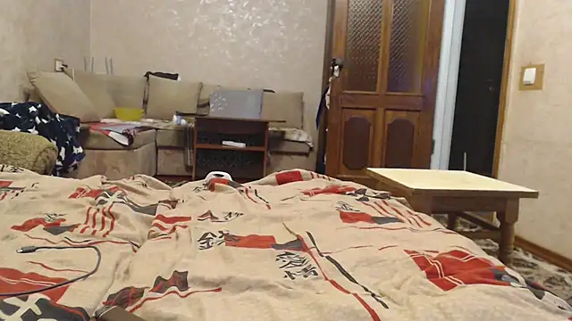 Snapshot of Amy_August chatting on 11-12-25, 05:35 Amy August online show from 11-12-25, 05:35