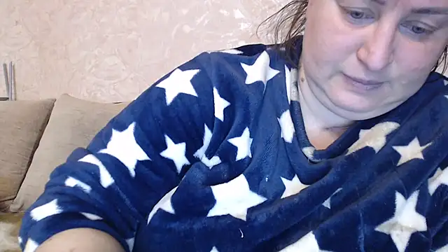 Amy August online show from 02-08-26, 06:50