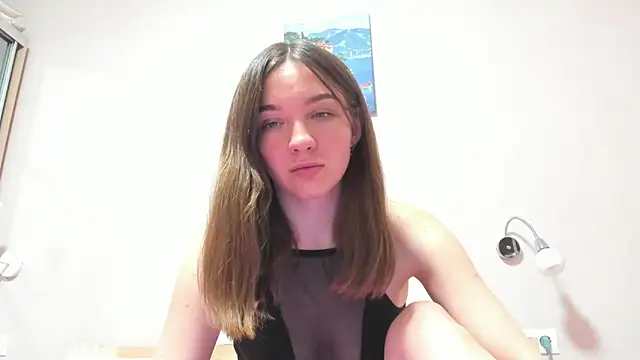 Snapshot of Naughty_Molly chatting on 06-13-26, 07:12 Naughty Molly online show from 06-13-26, 07:12