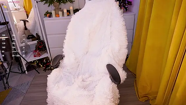 Snapshot of Ffoxyflame chatting on 12-11-24, 01:58 Ffoxyflame online show from 12-11-24, 01:58