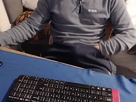 desiloverboy online show from 05-02-26, 08:47