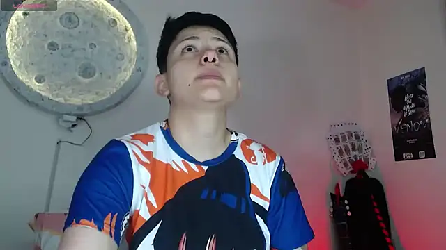 girl intense444 online show from 02-02-25, 01:30