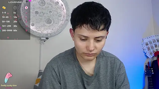 girl intense444 online show from 02-19-25, 10:42