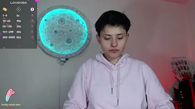 girl intense444 online show from 03-19-25, 04:55